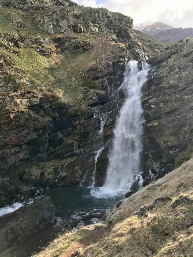 El Refugio De La Ardilla, Apartamento Canfranc-Estacion Leilighet Eksteriør bilde