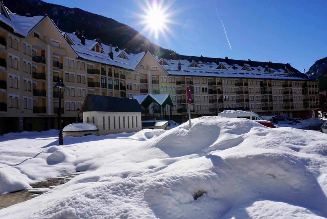 El Refugio De La Ardilla, Apartamento Canfranc-Estacion Leilighet Eksteriør bilde